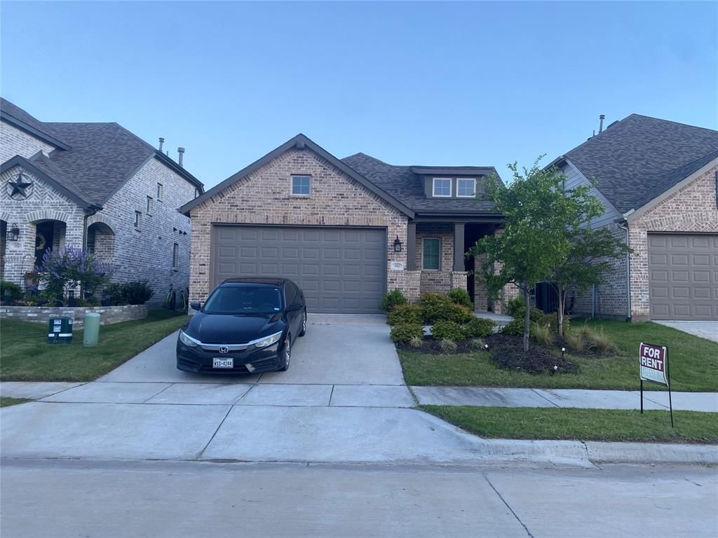 3954 Oak Creek Circle, Denison, TX 75020 Main Photo