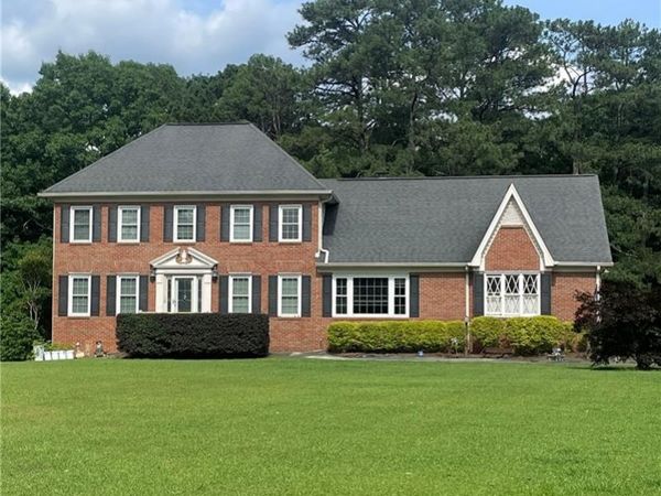 1452 Hillside Drive , Grayson, GA 30017