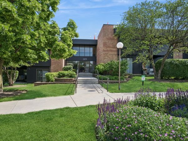 1325 N Sterling Avenue , Unit 112, Palatine, IL 60067