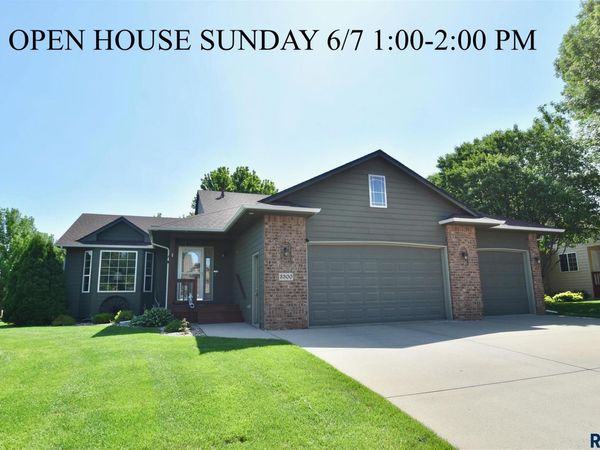 3300 S Fernwood Ave, Sioux Falls, SD 57110