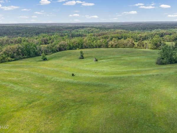 County Road 222 , Oxford, MS 38655