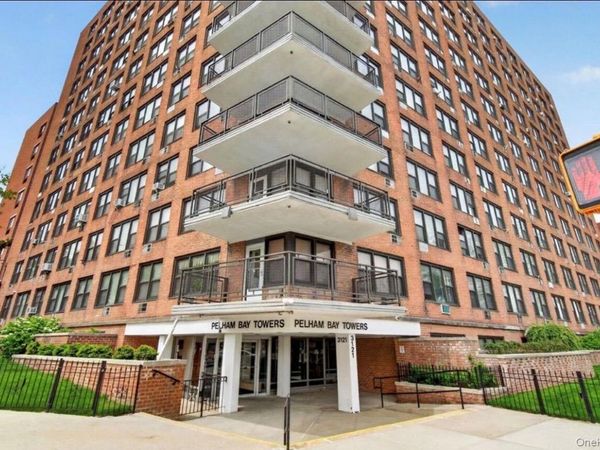 3121 Middletown Road, Unit 8A, Bronx, NY 10461