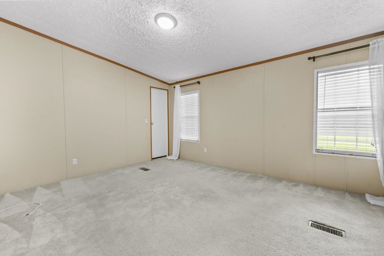 3985 South Green Sea Rd.  Photo 11