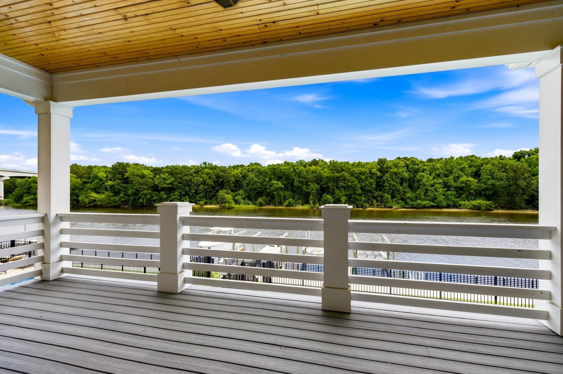 313 Harbour View Dr. Photo 38