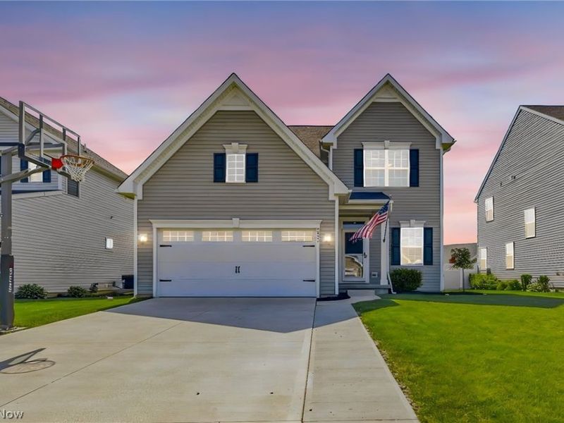 2069 Canterbury Drive, Willoughby, OH 44094 Photo 2