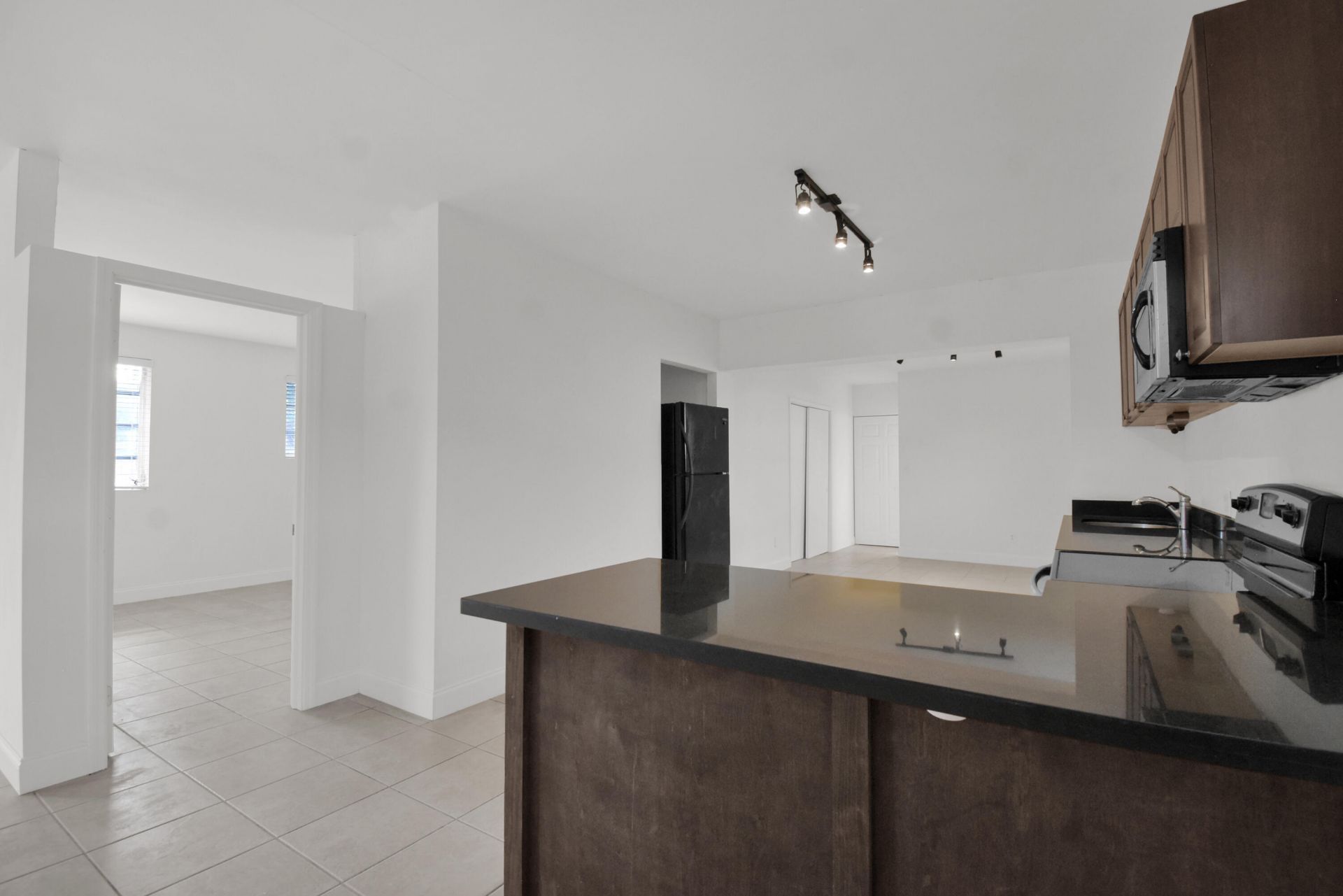 1116 S 17th Avenue, Hollywood, FL 33020 Photo