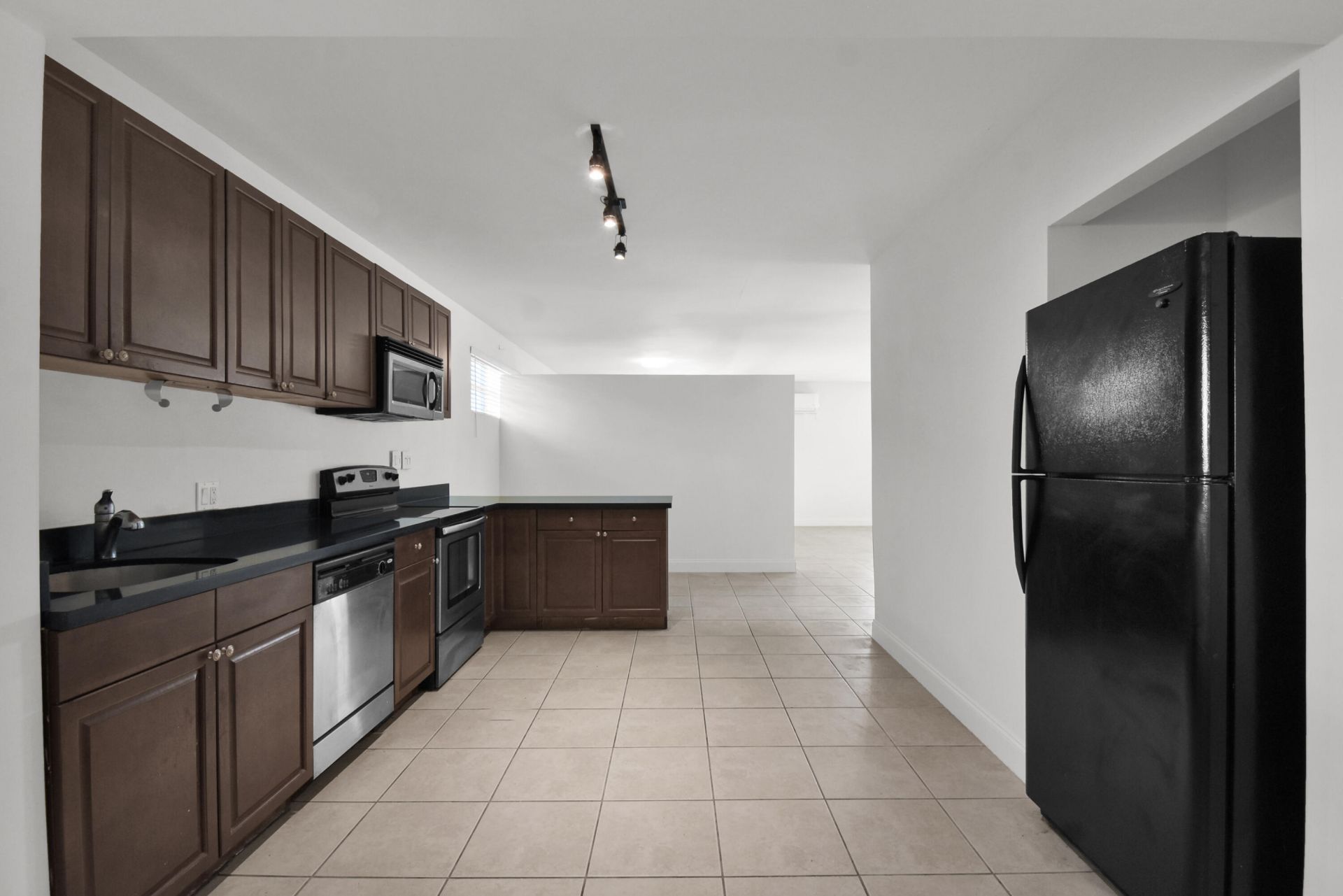 1116 S 17th Avenue, Hollywood, FL 33020 Photo