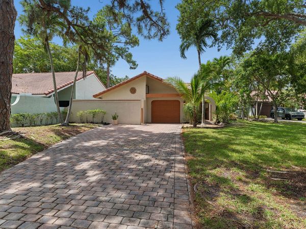 2100 NW 16th Street, Delray Beach, FL 33445