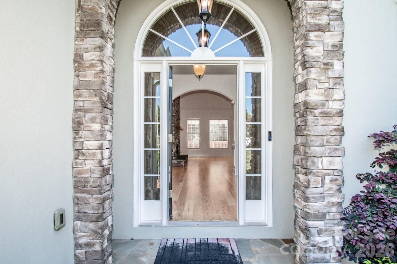 131 S Gibbs Road, Mooresville, NC 28117 Main Photo