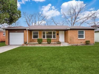 5424 Durham Avenue , Fort Worth, TX 76114