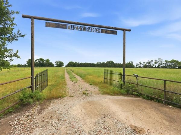 4196 Fm 75 , Princeton, TX 75407
