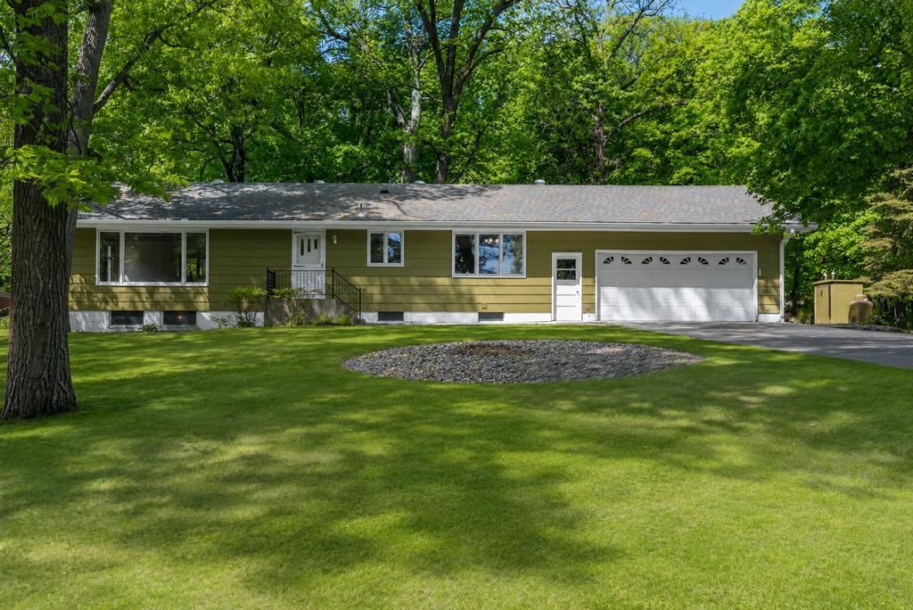 22805 Thompson Point Road , Deerwood, MN 56444