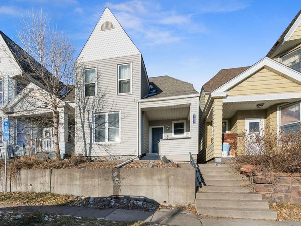 303 W 4th Street , Duluth, MN 55806