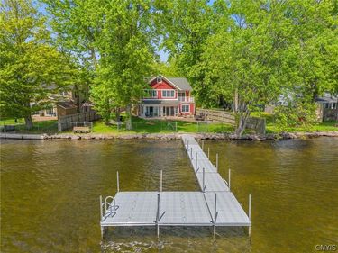 16 Woodland Drive, West Monroe, NY 13167