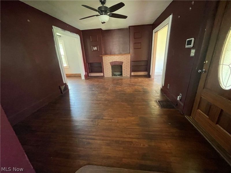 870 S Haines Avenue , Alliance, OH 44601 Photo 4