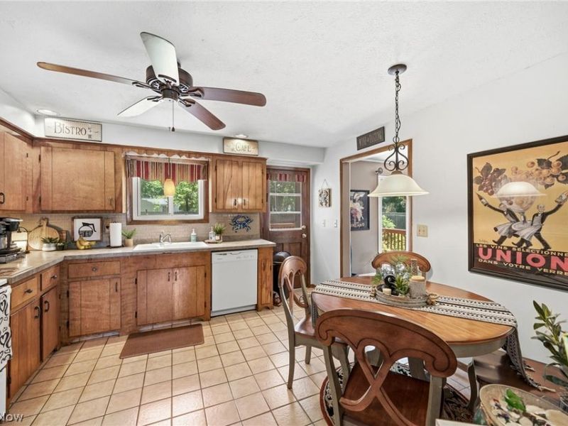 8860 Evergreen Drive, Mentor, OH 44060 Photo 11