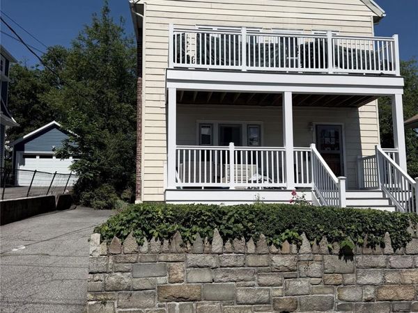 81 Waring Place , Yonkers, NY 10703