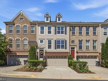 9026 PHITA LANE, MANASSAS PARK, VA 20111