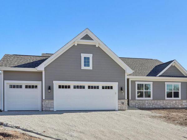 91 York St, Unit Lt2, Union Grove, WI 53182