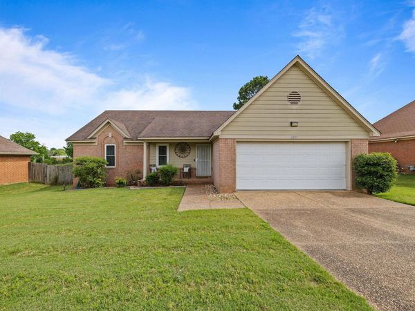 6895 E WATER POINT CV, Memphis, TN 38141