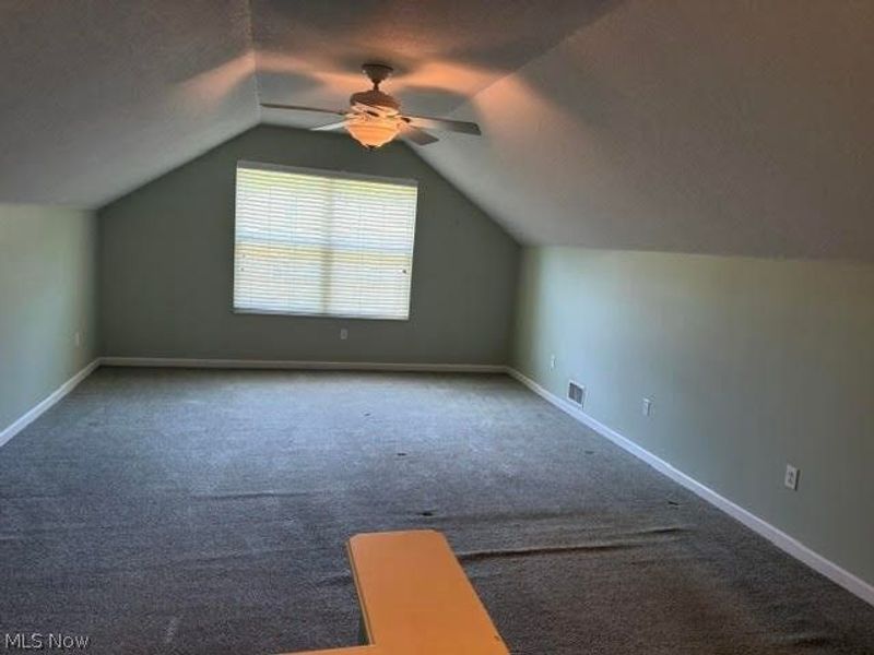 1402 Willow Brook Drive NE, Warren, OH 44483 Photo 16