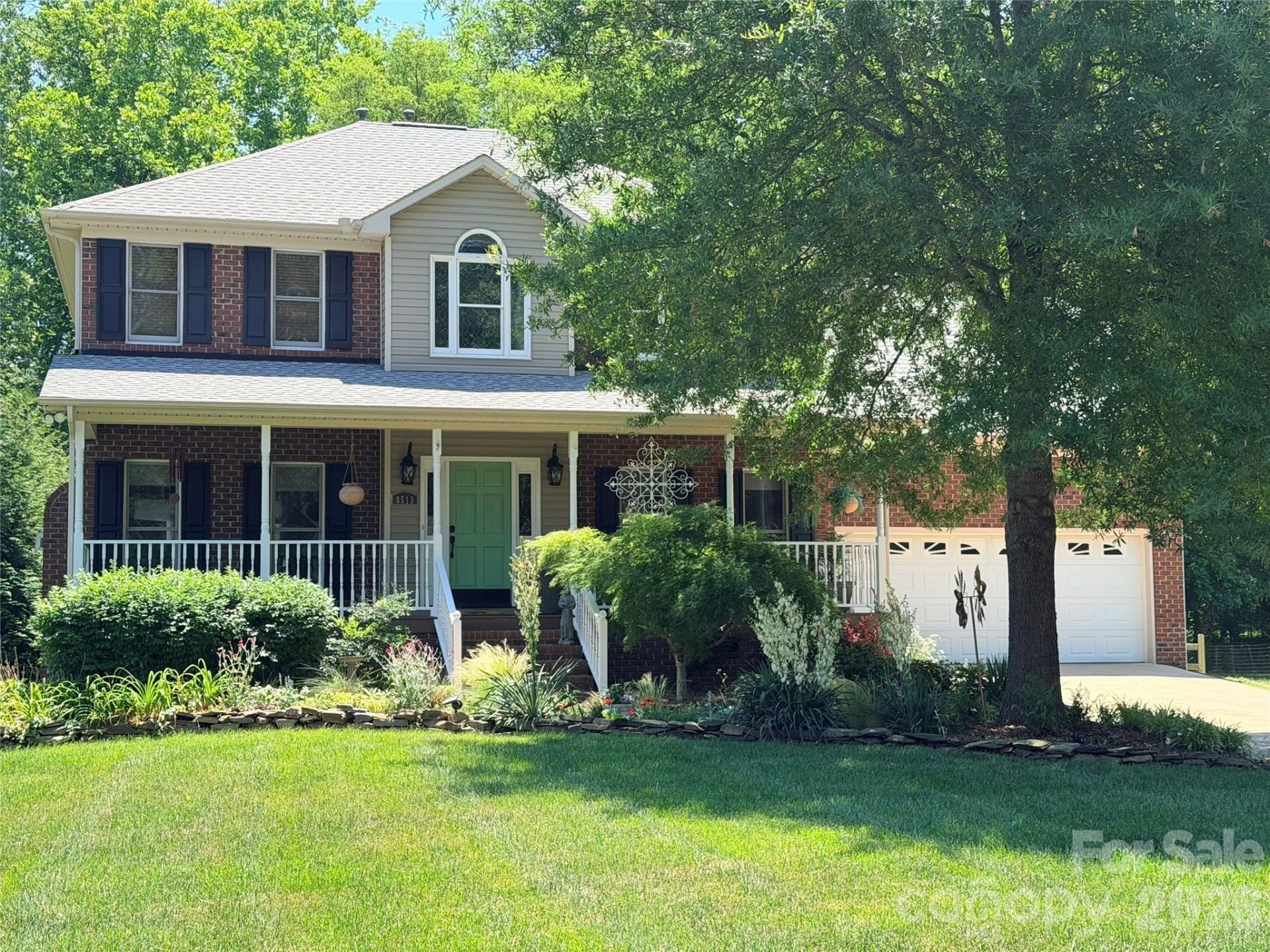 8513 Middleton Circle , Harrisburg, NC 28075 Main Photo