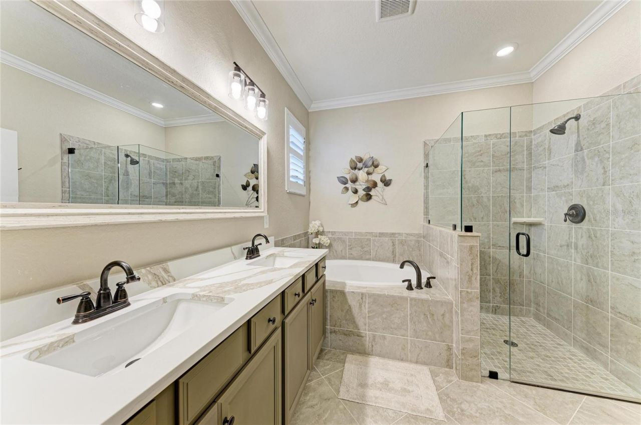 11515 Sweetgrass Drive , Bradenton, FL 34212 Photo