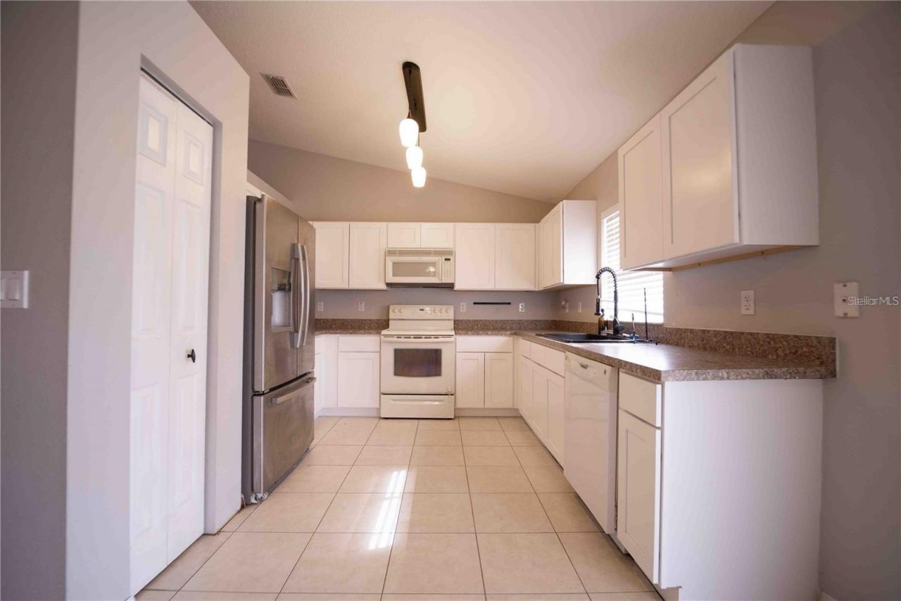 156 Juniper Way , Ocala, FL 34480 Photo
