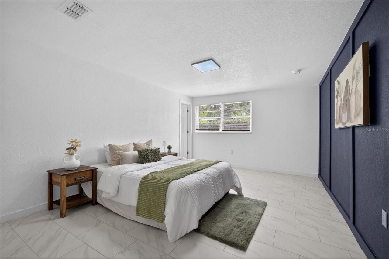 4019 Mclane Drive , Tampa, FL 33610 Photo