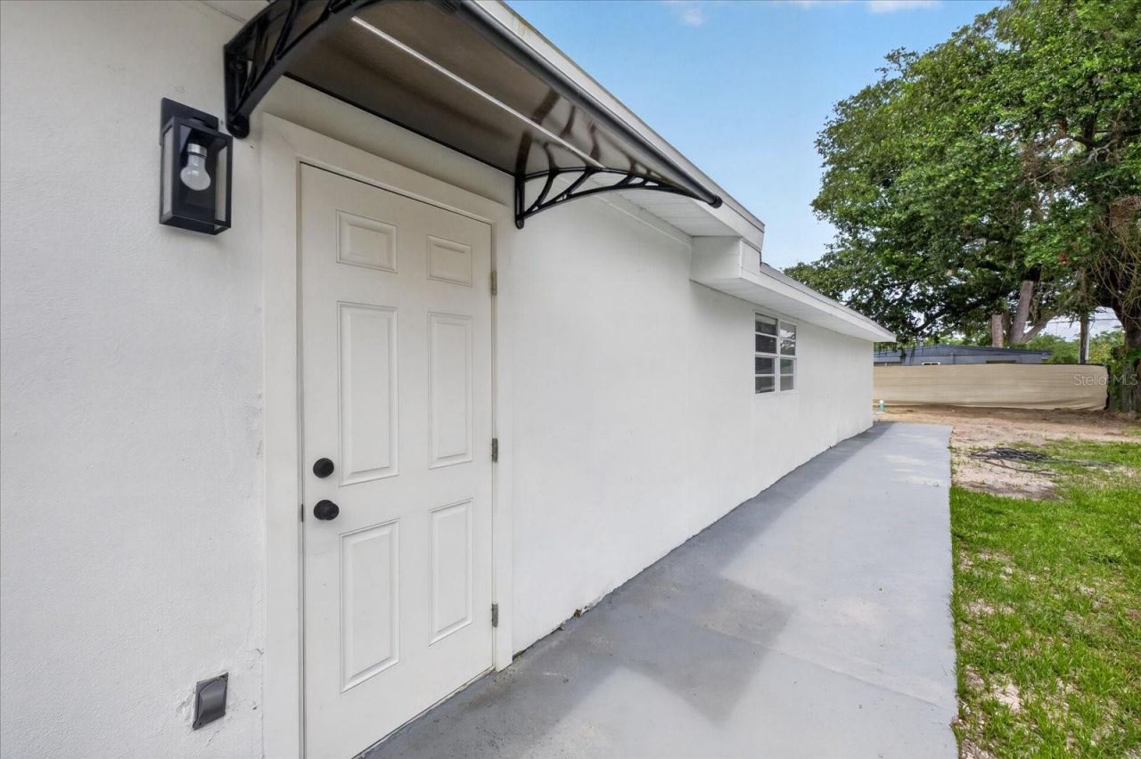 4019 Mclane Drive , Tampa, FL 33610 Photo