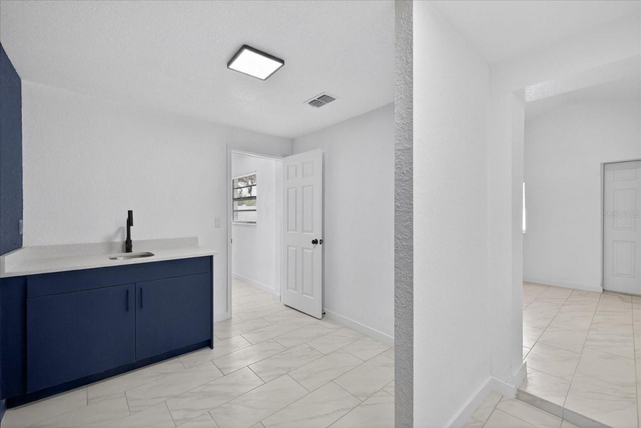4019 Mclane Drive , Tampa, FL 33610 Photo