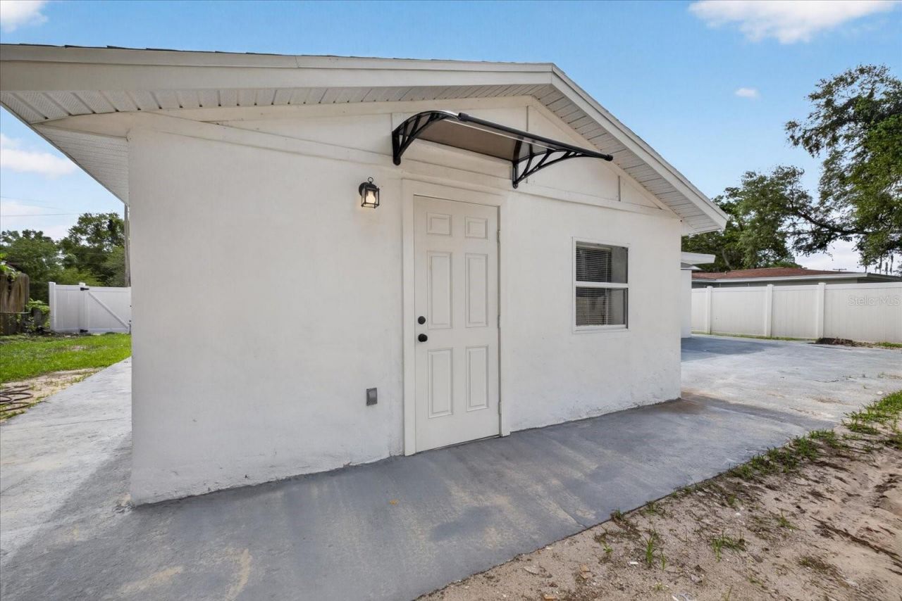 4019 Mclane Drive , Tampa, FL 33610 Photo