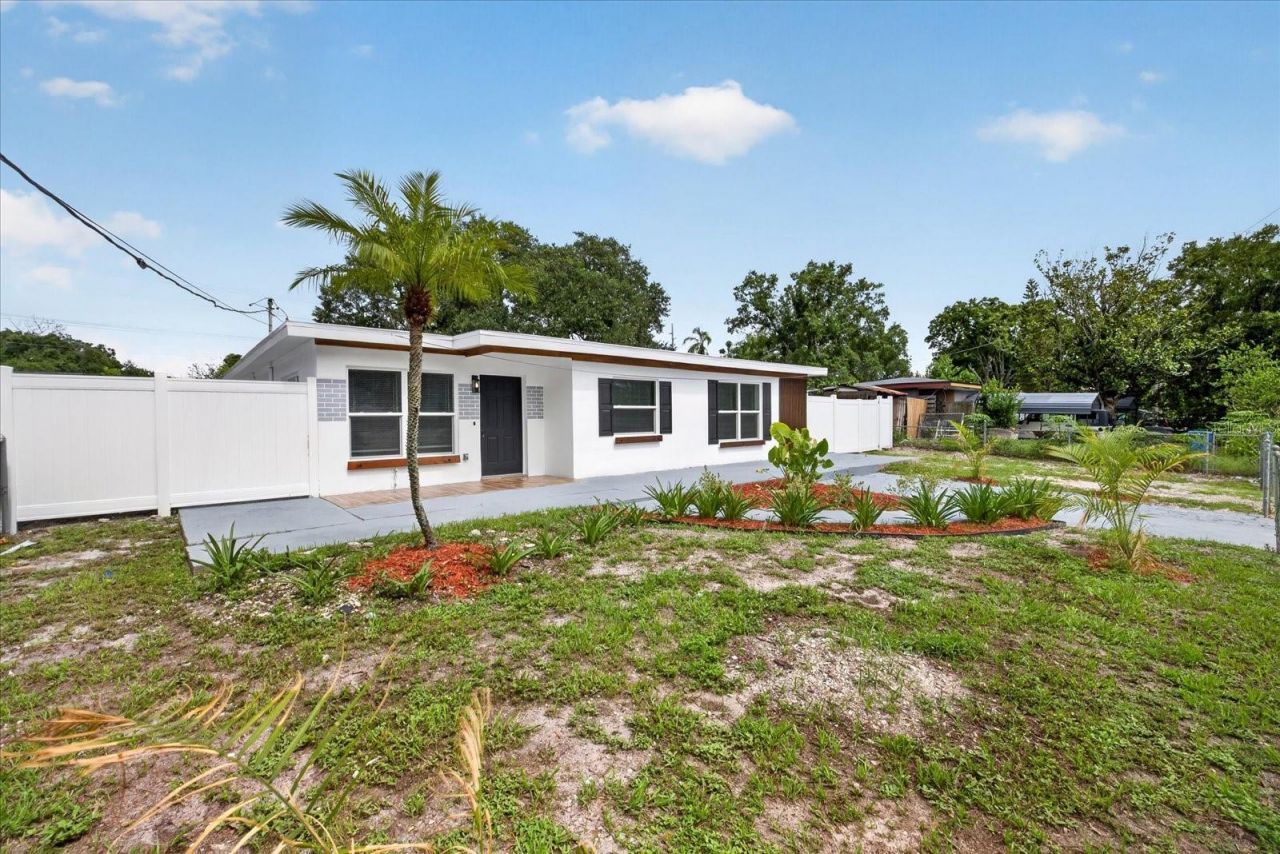 4019 Mclane Drive , Tampa, FL 33610 Photo