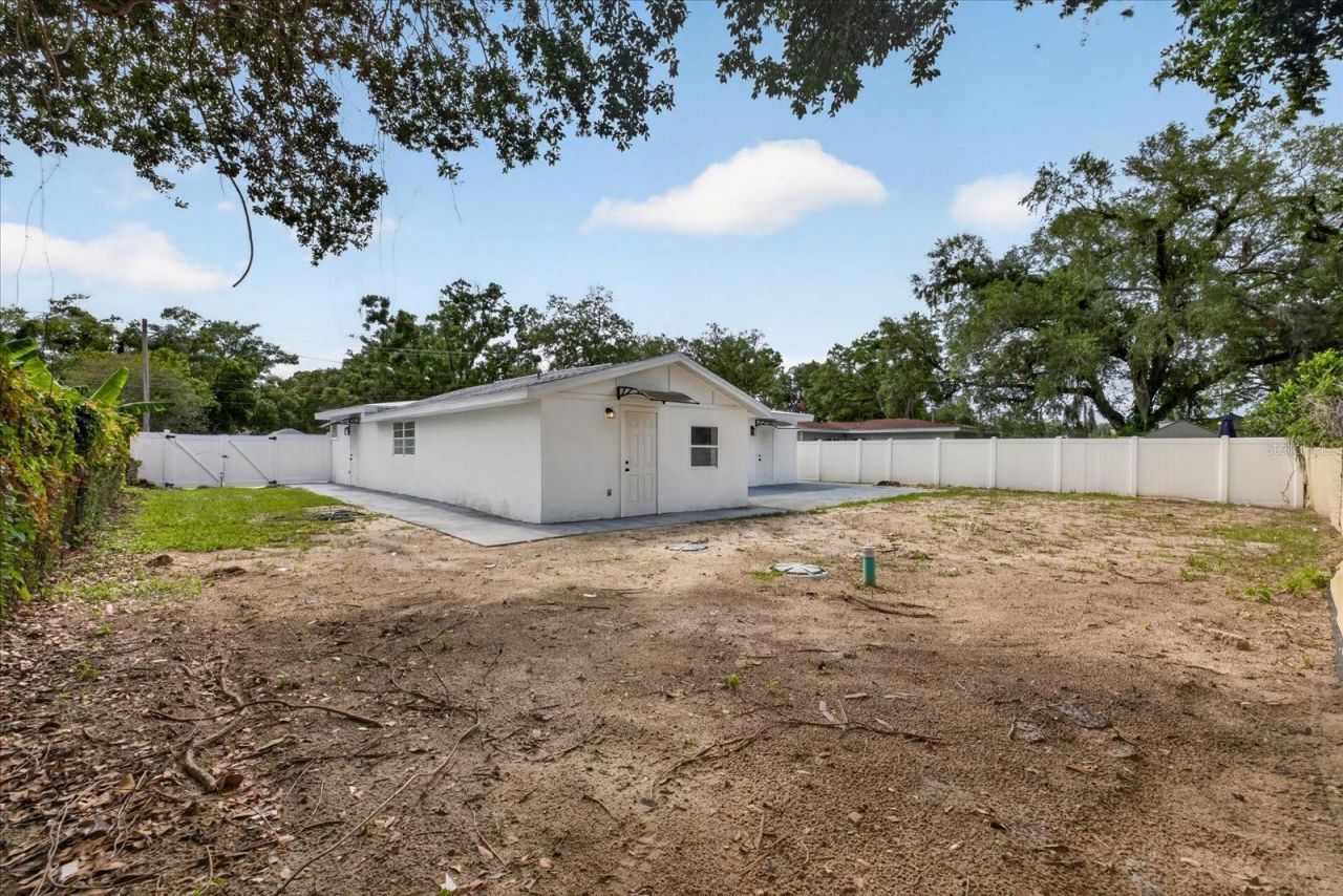 4019 Mclane Drive , Tampa, FL 33610 Photo