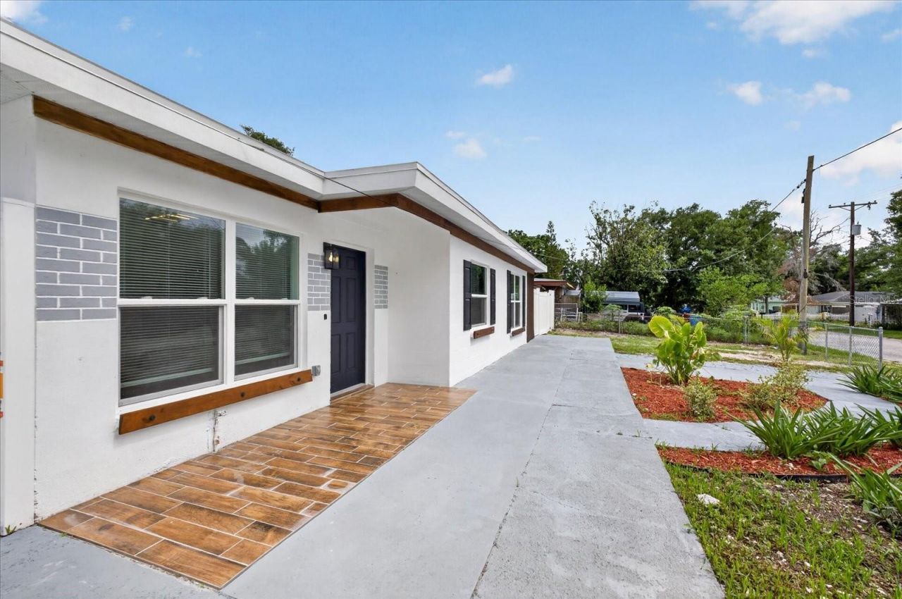 4019 Mclane Drive , Tampa, FL 33610 Photo