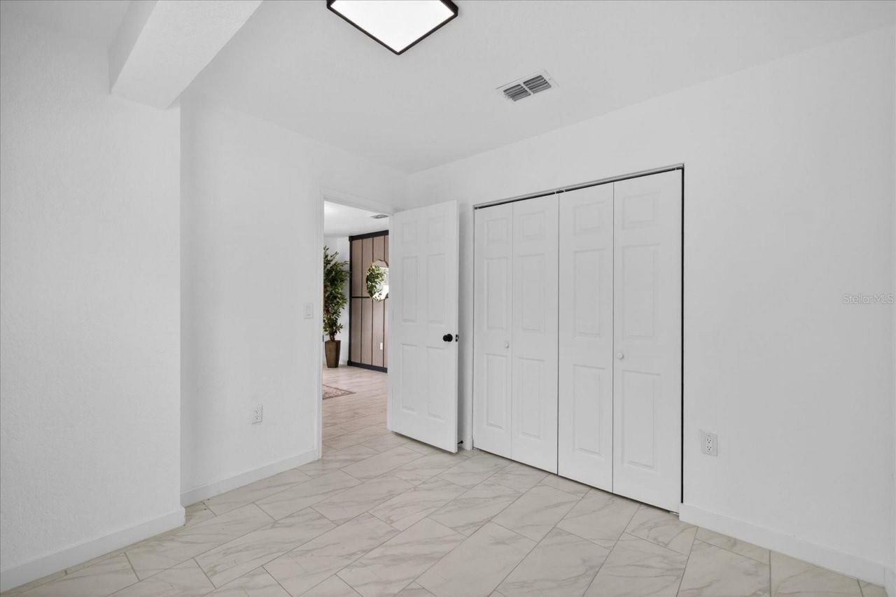 4019 Mclane Drive , Tampa, FL 33610 Photo
