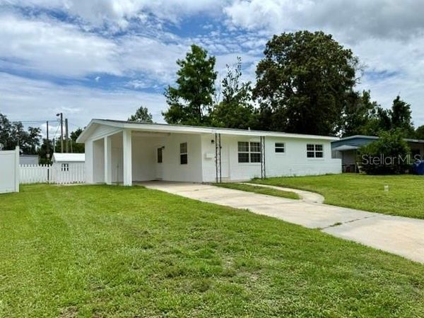 10450 EASTSIDE AVENUE , BROOKSVILLE, FL 34601
