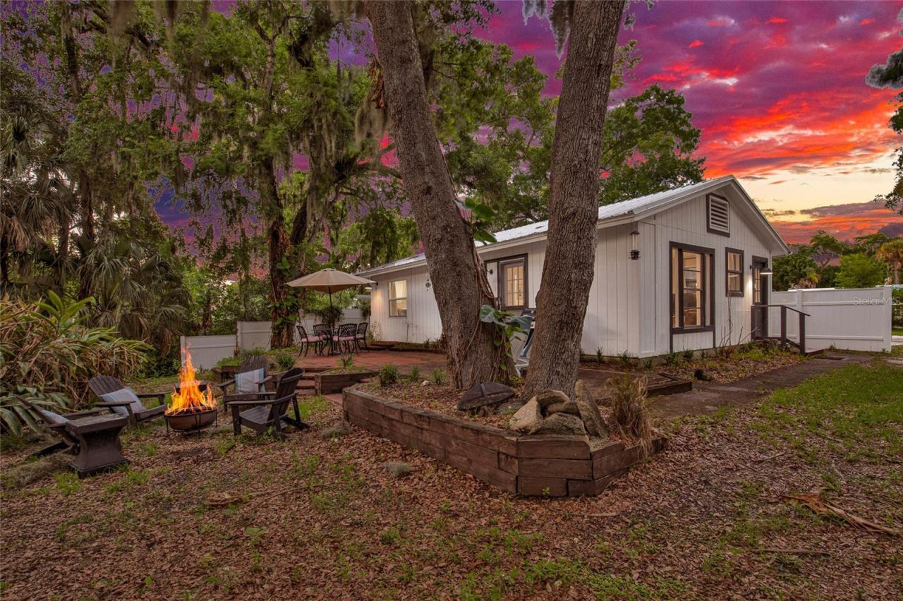 801 Canal Street, New Smyrna Beach, FL 32168 Photo