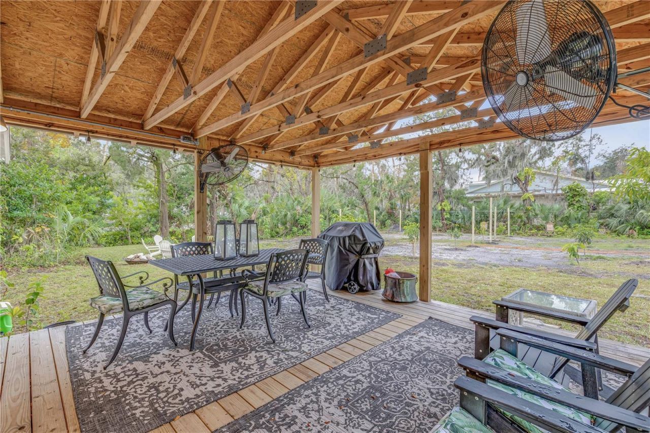 801 Canal Street, New Smyrna Beach, FL 32168 Photo