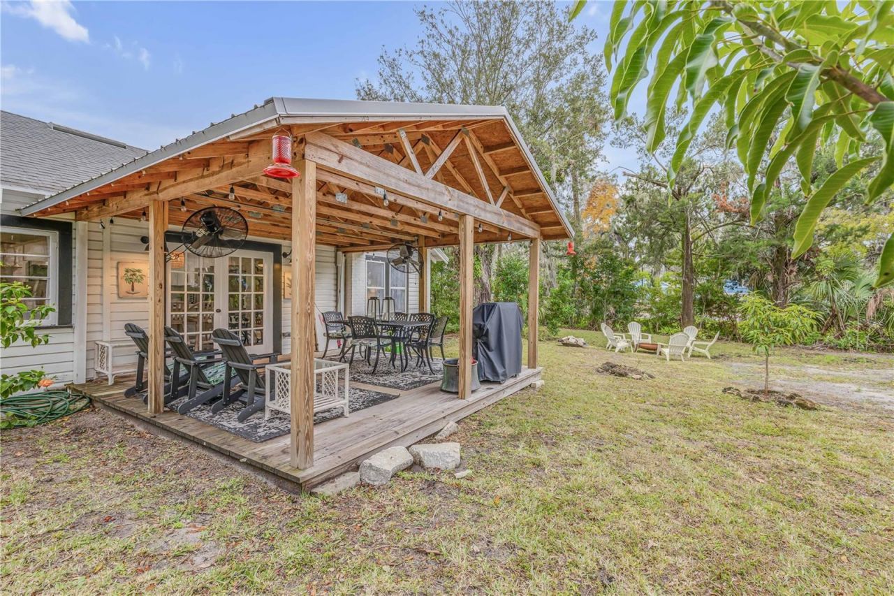 801 Canal Street, New Smyrna Beach, FL 32168 Photo