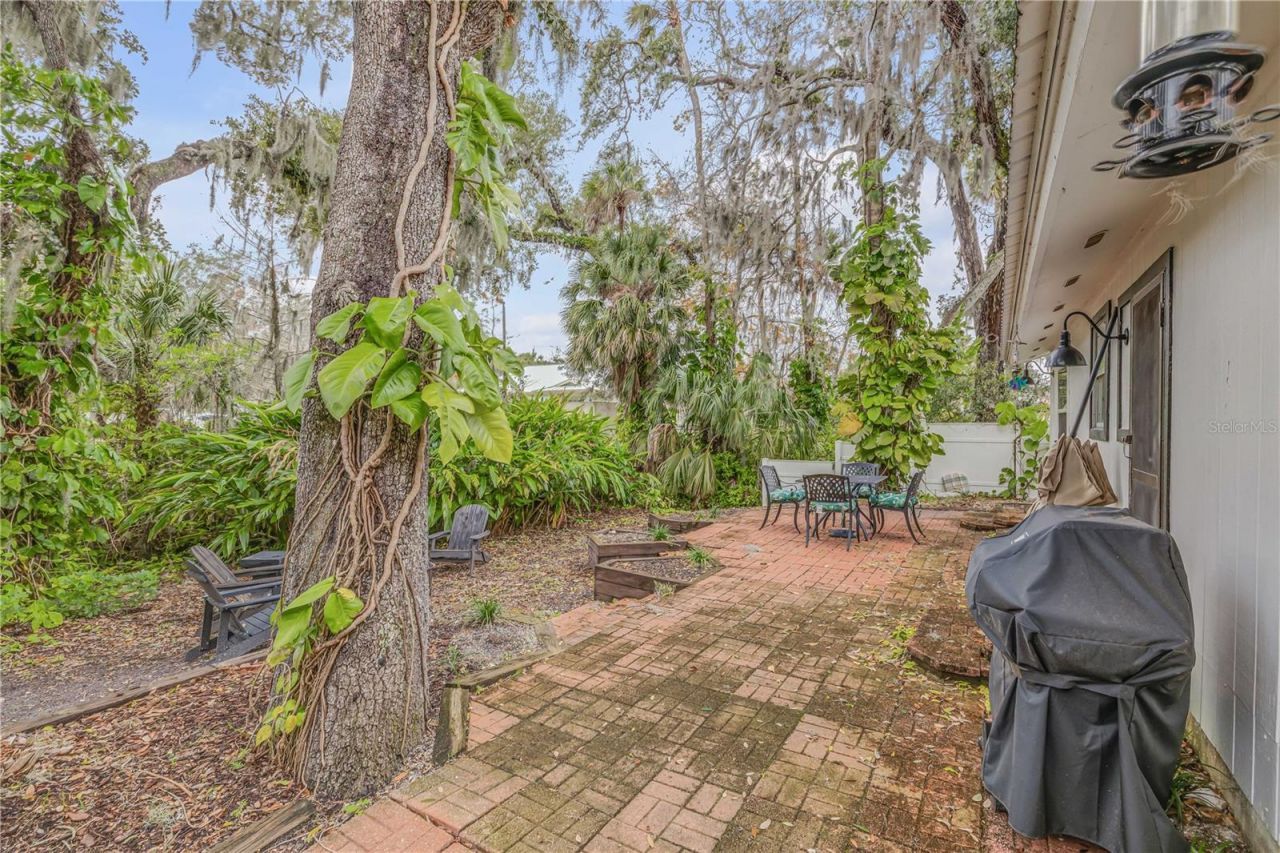 801 Canal Street, New Smyrna Beach, FL 32168 Photo