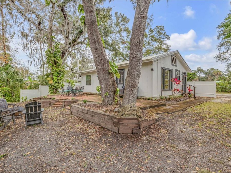 Property Image 93