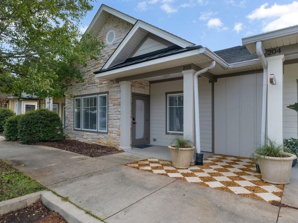 1725 NE Capital Circle , Unit 205, Tallahassee, FL 32308