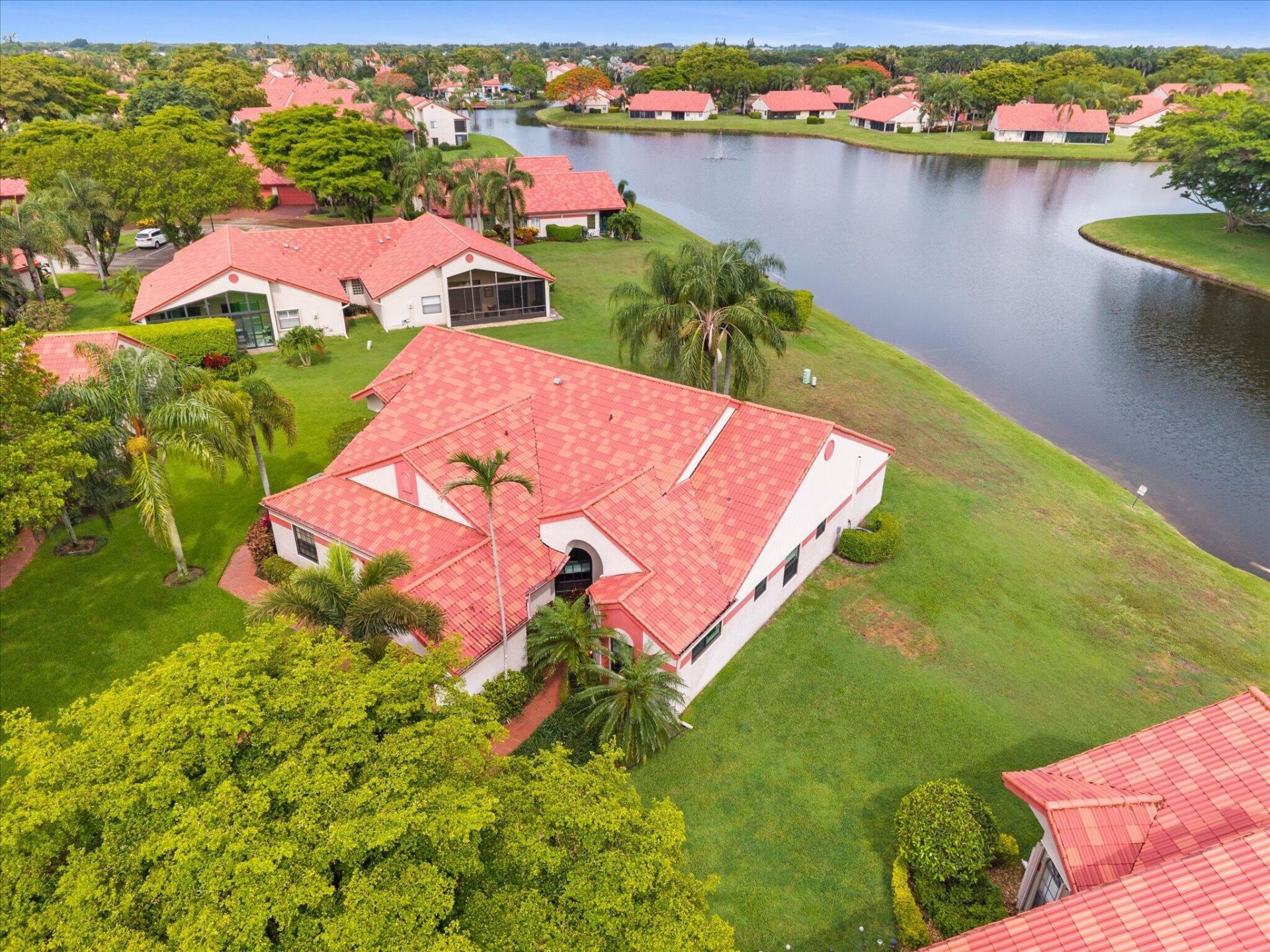 7585 Lexington Club Boulevard, Unit B, Delray Beach, FL 33446 Photo