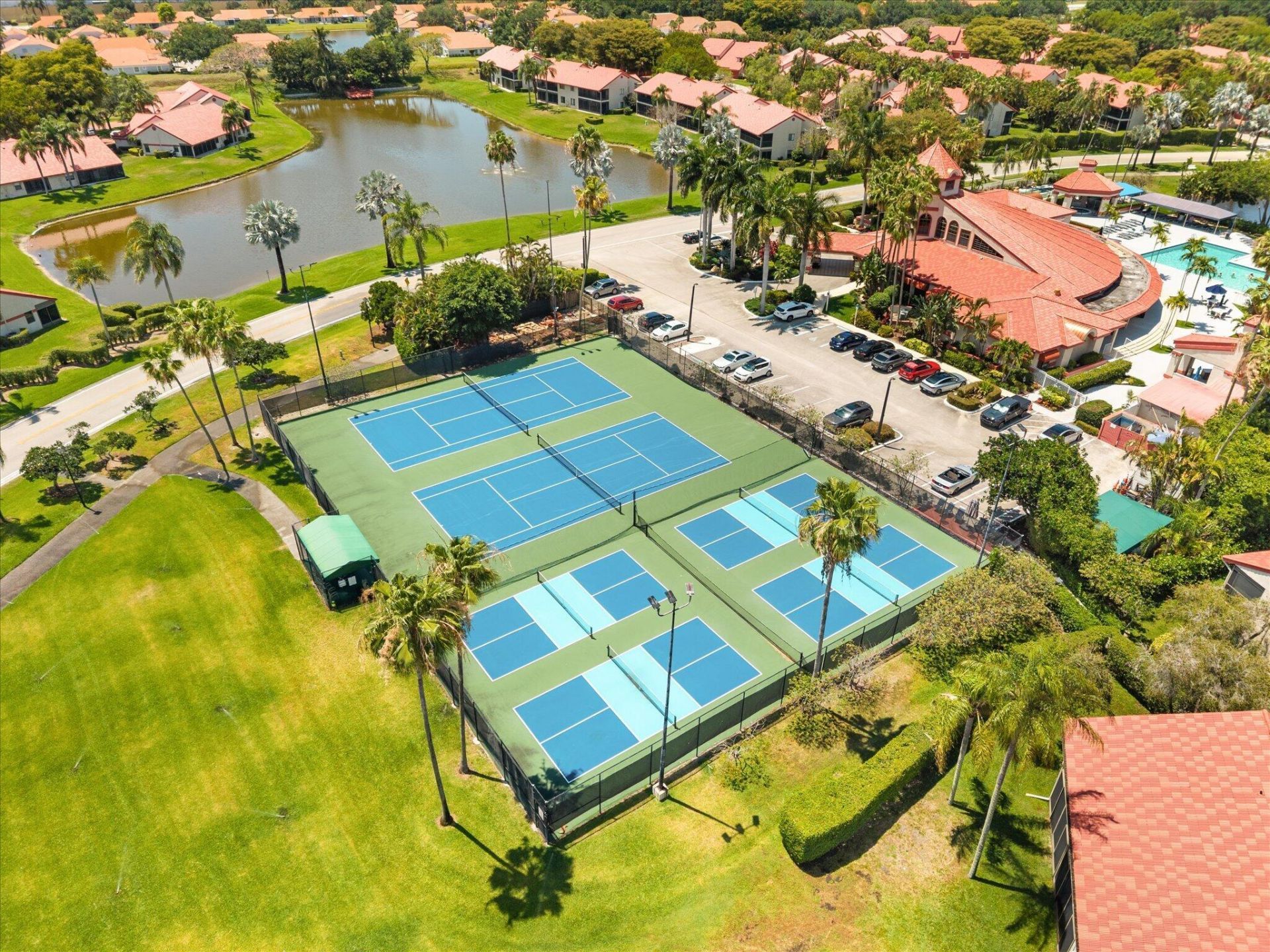 7585 Lexington Club Boulevard, Unit B, Delray Beach, FL 33446 Photo
