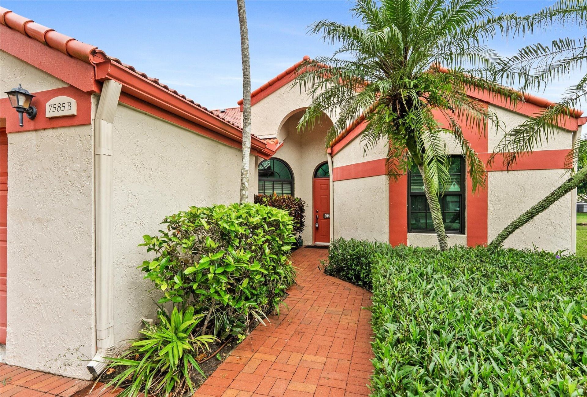 7585 Lexington Club Boulevard, Unit B, Delray Beach, FL 33446 Photo