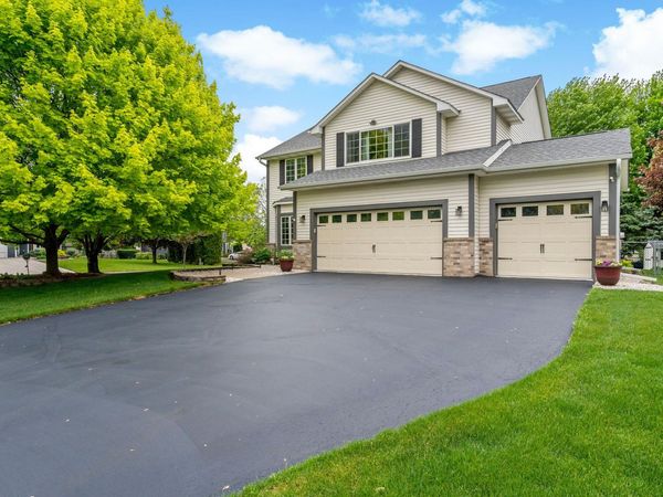2065 Anton Way , Shakopee, MN 55379