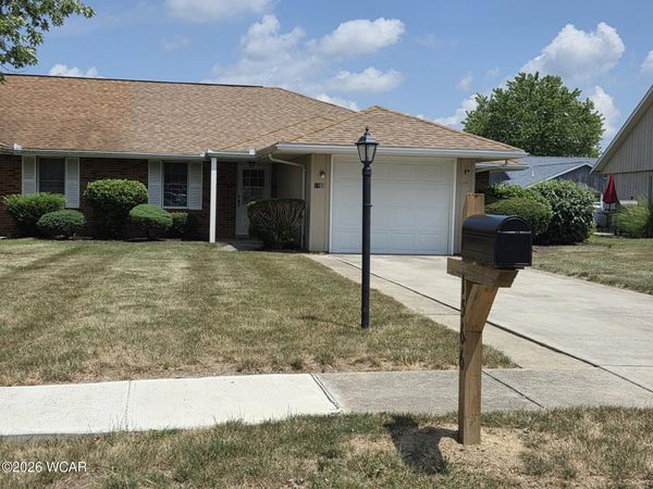 1566 Plainfield Drive, Lima, OH 45805