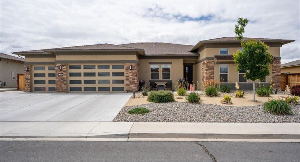 784 Grey Hawk Drive, Fernley, NV 89408 Photo