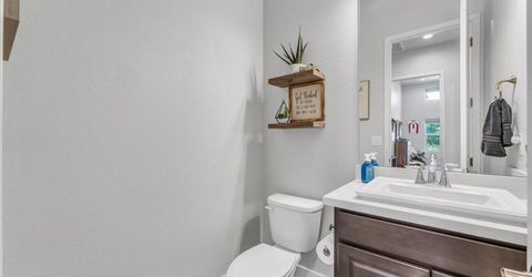 784 Grey Hawk Drive, Fernley, NV 89408 Photo